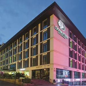 מלון Doubletree By Hilton - Old Town