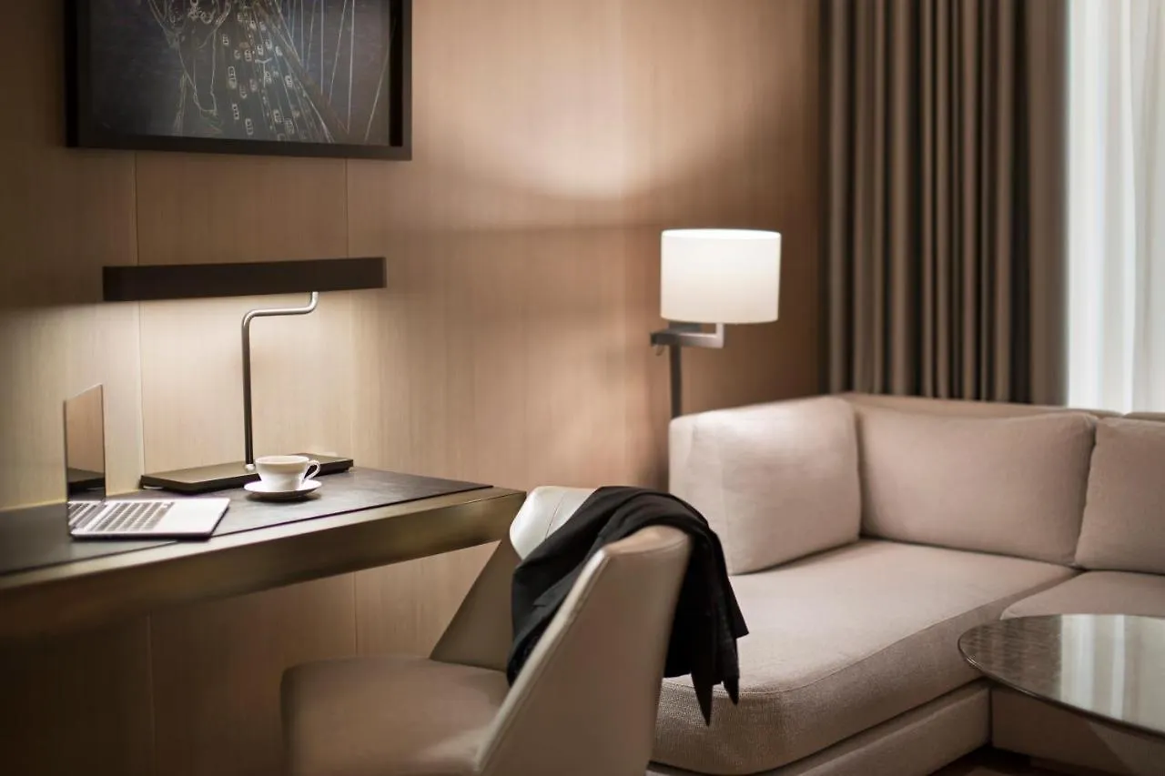 Hyatt Centric Levent Istanbul Hotel 5*,
