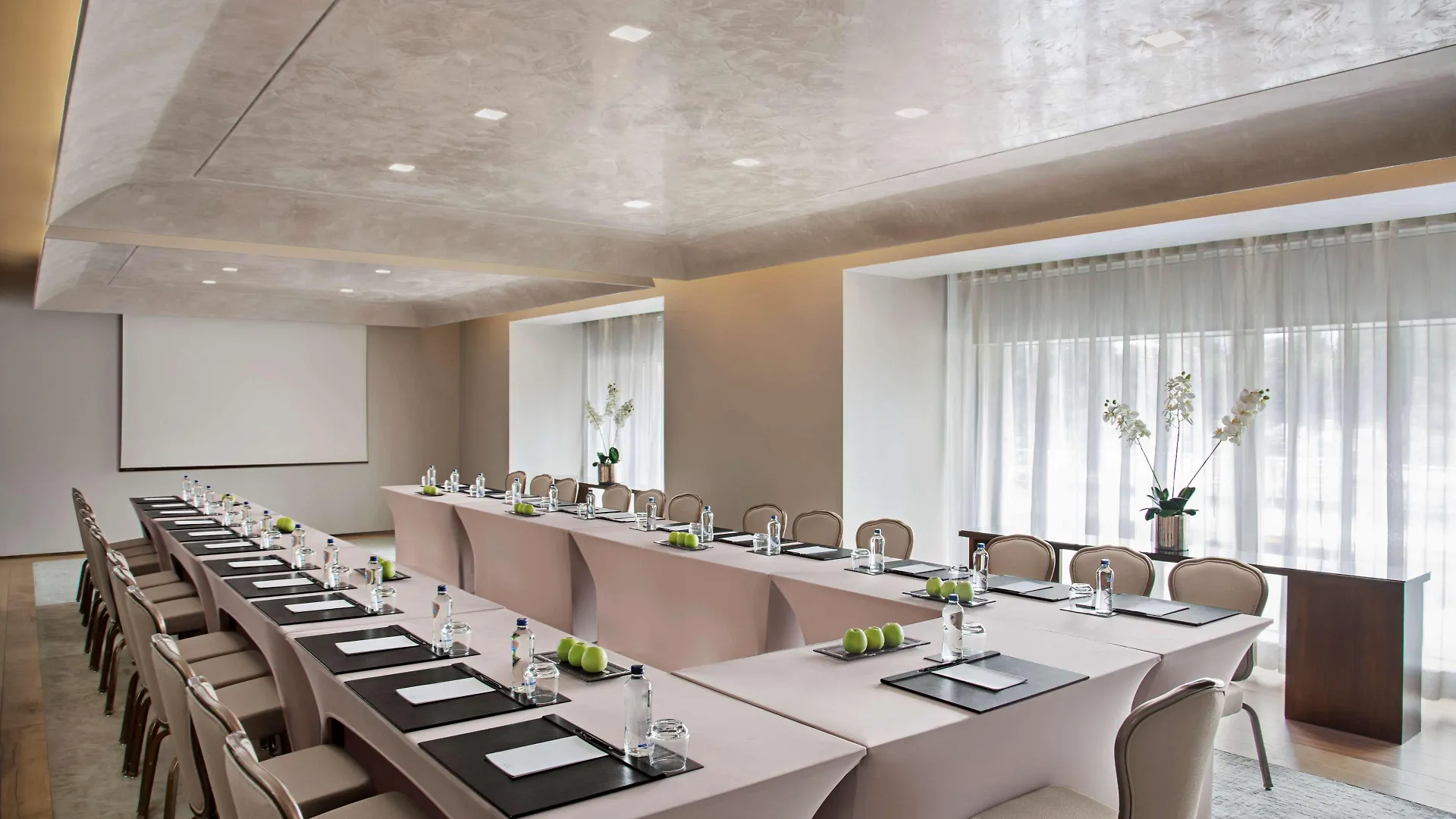 Hyatt Centric Levent Istanbul Hotel