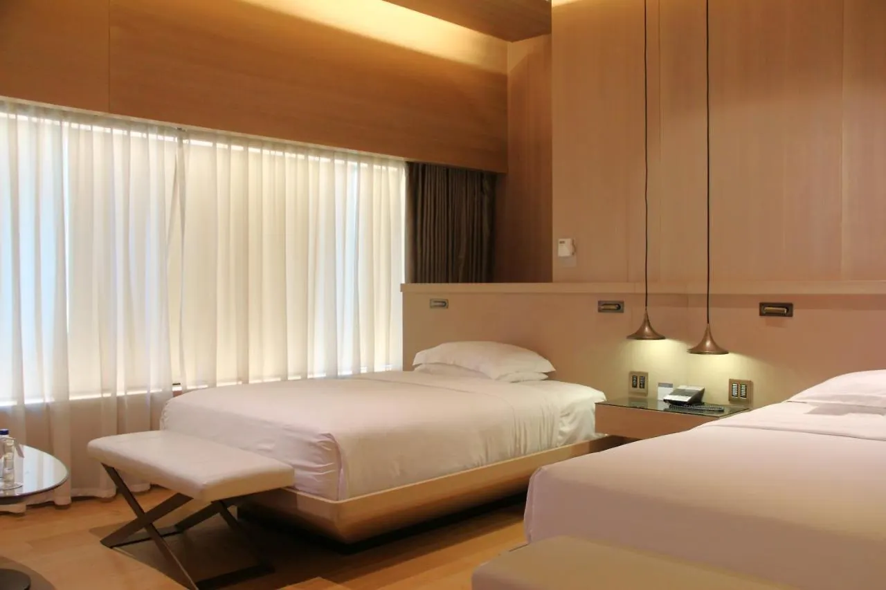 Hyatt Centric Levent Istanbul Hotel 5*,